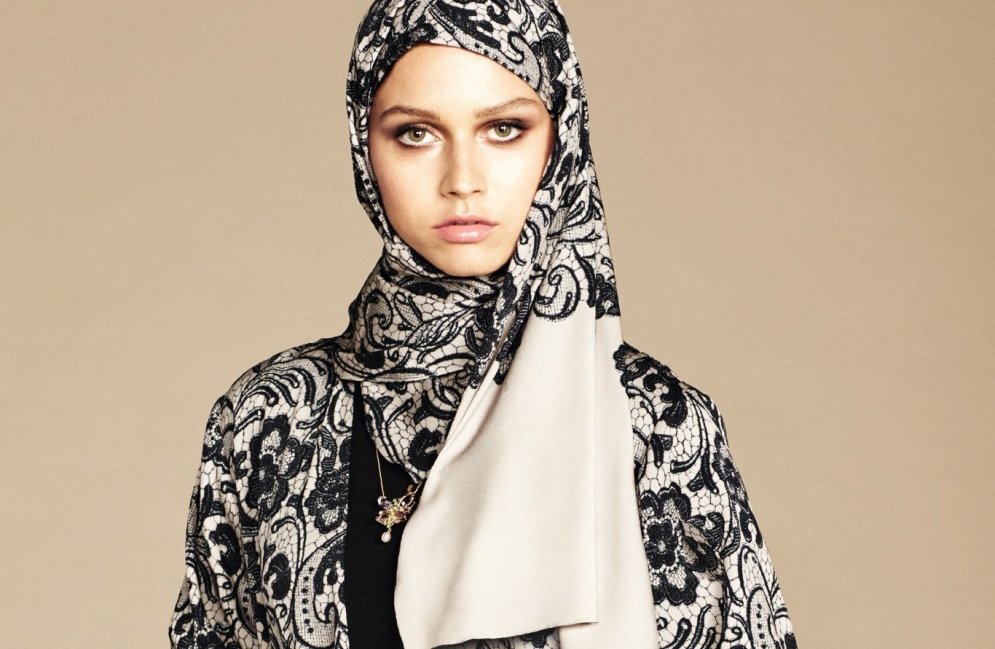 'Dolce &amp; Gabbana' laiž klajā savu pirmo hidžābu kolekciju