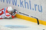 Miris vienīgais 'Lokomotiv' aviokatastrofā izdzīvojušais hokejists Gaļimovs