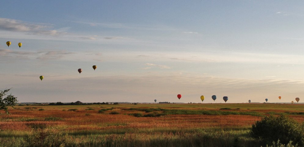 Gaisa balonu sastrēgums Lietuvas debesīs