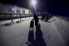 Ieskats bēgļu nometnes dzīvē Zviedrijas ziemeļos