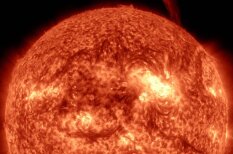 Медитативное timelapse-видео самого большого за 22 года солнечного пятна
