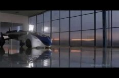 ВИДЕО: Уверенный полет AeroMobil - гибрида автомобиля и самолета