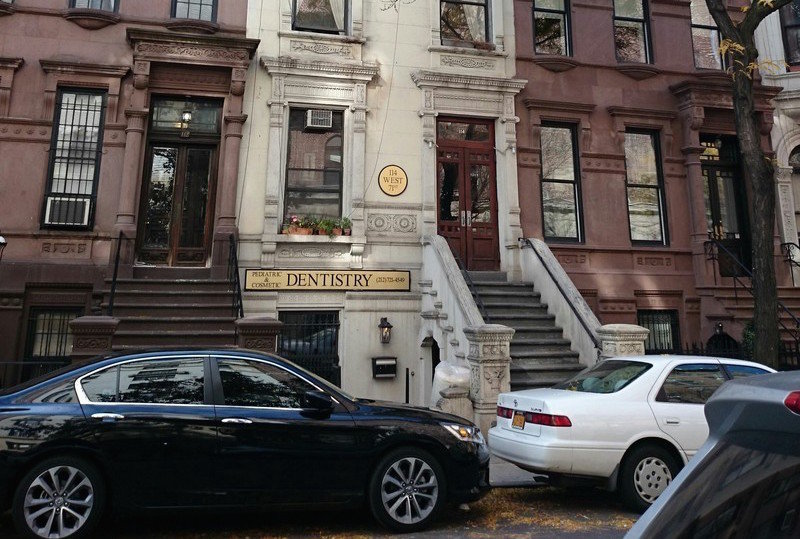 Atrasts īrnieks Manhetenas sliktākajam dzīvoklim - 1100 dolāri par dzīvošanu 'skapī'
