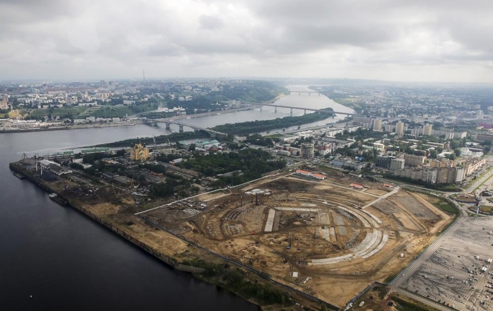 ЧМ-2018: Катера, "хрущобы" и пробки - как Нижний Новгород готовится к большому футболу