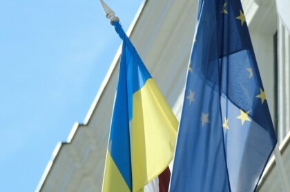 Латвия внесет 30 000 евро в бюджет страновой программы ОЭСР для Украины