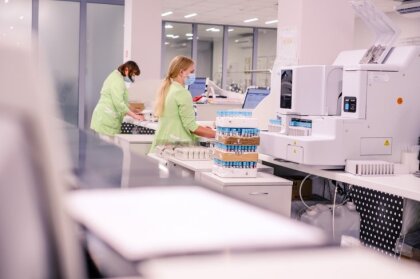 Ситуация вокруг Centrālā laboratorija: запись на анализы по квотам уже на октябрь