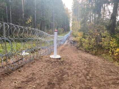 Novērsti 90 cilvēku mēģinājumi nelikumīgi šķērsot Latvijas-Baltkrievijas robežu