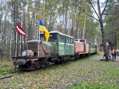 Troļļu armija uzklupusi Baložu kūdras bānītim