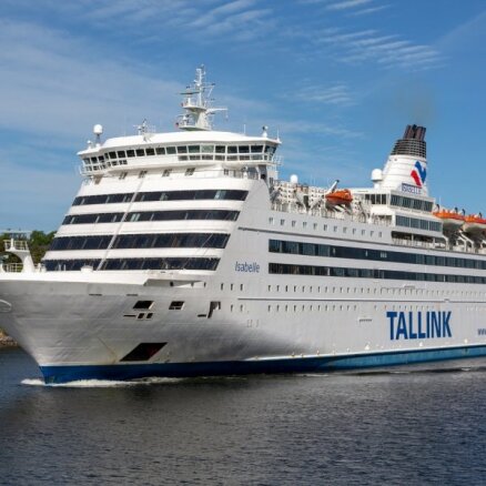 В Стокгольм самолетом. Вернутся ли паромы Tallink в Ригу?