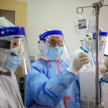 США: коронавирус все же мог случайно вырваться из лаборатории в Китае
