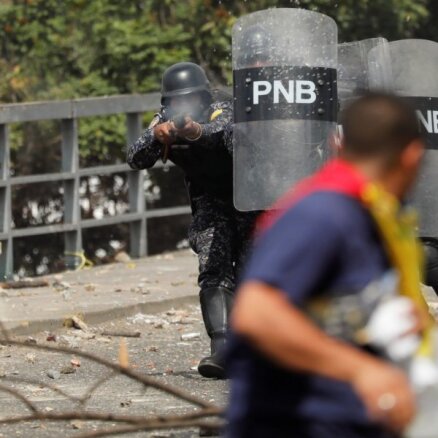 ES aicina sarīkot Venecuēlā brīvas vēlēšanas
