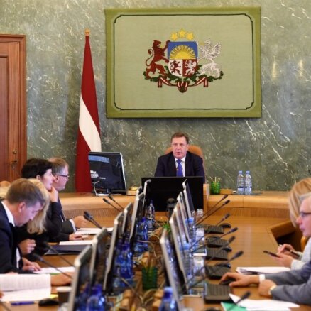 Правительство урезало запросы депутатов со 180 до 9 млн евро