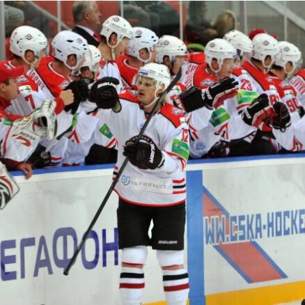 После победы в Хабаровске у хоккеистов "Донбасса" конфисковали всю икру