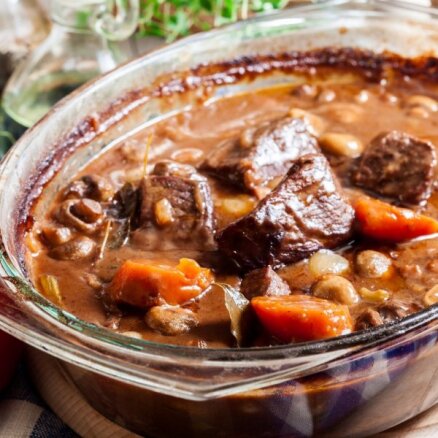 Рагу из говядины: как сделать мясо безупречно мягким и сочным (+коллекция рецептов)