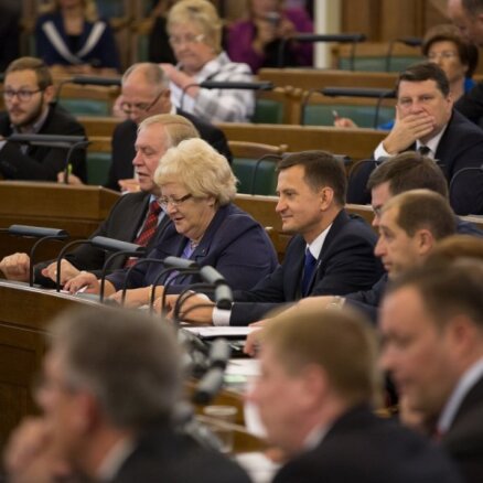 "Мягкие" мандаты Сейма получили 11 депутатов
