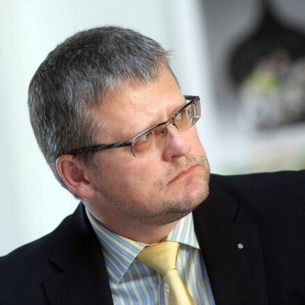 Belēvičs nosauc savus nelabvēļus un joprojām sola būtisku zāļu cenu samazinājumu