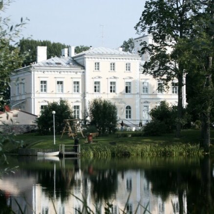 Neviens nepiesakās Igates pils nomas tiesību izsolē