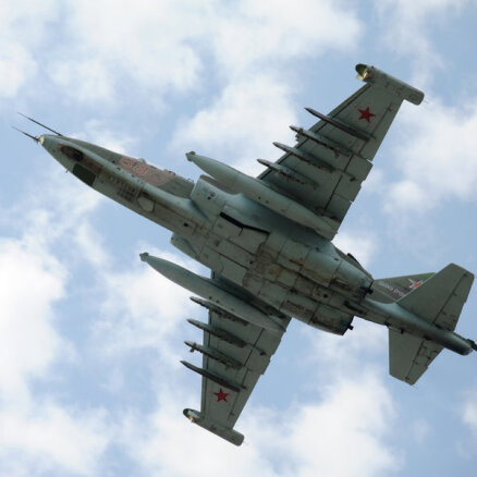 Украина призвала Путина отложить военные авиаучения
