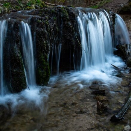 ФОТО. Живописная Казуграва и ее впечатляющий водопад