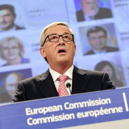 Утвержден новый состав Еврокомиссии во главе с Юнкером