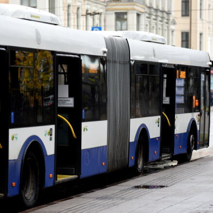 'Rīgas satiksme' pagājušā gada peļņu investēs trolejbusu un tramvaju infrastruktūrā