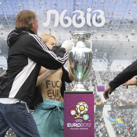 Femen преследует Кубок Европы по всей Украине