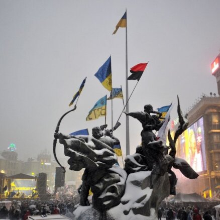 Drošībnieki bloķē Kijevas valdības kvartālu