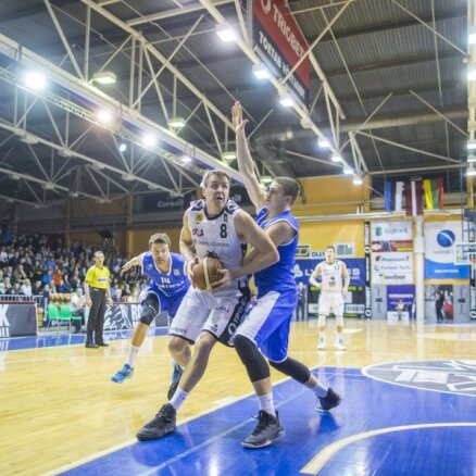 Foto: 'Ventspils' basketbolisti iesoļo BBL finālā