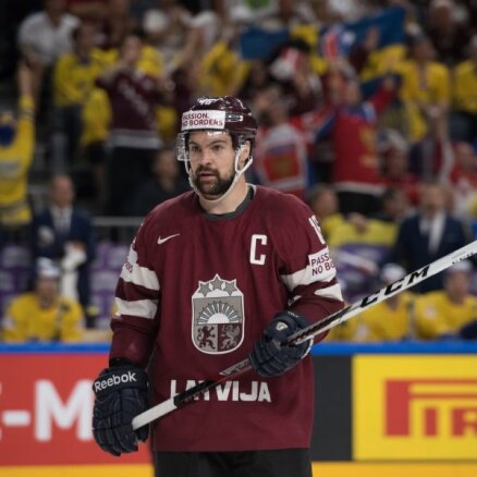 Latvijas hokeja izlase ar maču pret Poliju sāk pārbaudes spēļu ciklu pirms pasaules čempionāta