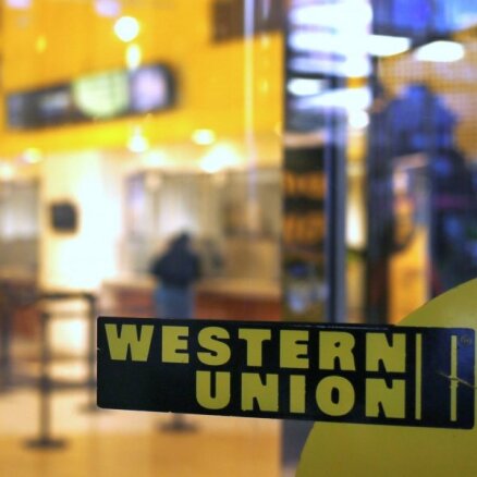 'Western Union', 'Goldman Sachs' un 'JPMorgan Chase' pametīs Krievijas tirgu