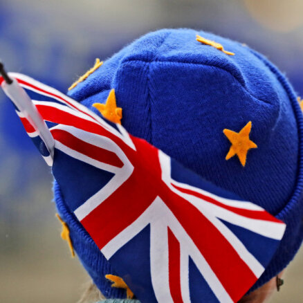 Сегодня Британия выходит из ЕС. Что это значит для латвийцев: кратчайший путеводитель