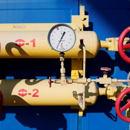 Medijs: EK rosinās obligātu gāzes krājumu veidošanu