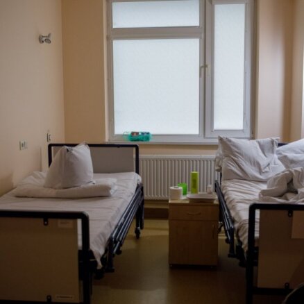 Latvijā deviņas ārstniecības iestādes izteikušas vēlmi pieņemt darbā Ukrainas mediķus