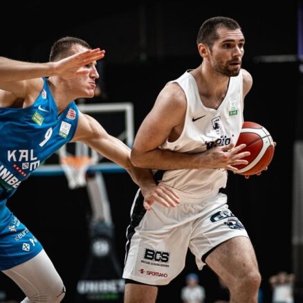 'Liepājas' basketbolisti kā pirmie iekļūst Latvijas kausa finālā
