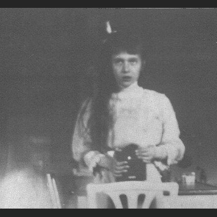 Spokainais 'selfijs' no 100 gadus senas pagātnes