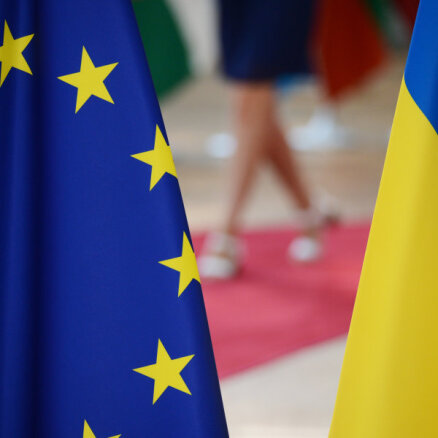 Ukraina cer ES kandidātvalsts statusu saņemt mēneša laikā