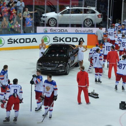 Сафронов: стыдно и неприятно, от лица сборной России снимаю шляпу перед канадцами