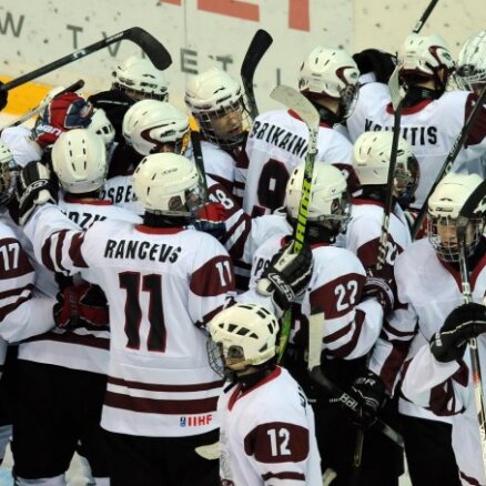 Latvijas U -18  hokeja izlase atgriežas augstākajā divīzijā