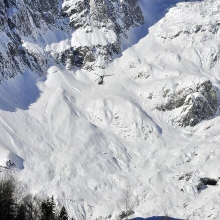 В австрийских Альпах сошла лавина: найдены восемь человек, двое пропали без вести