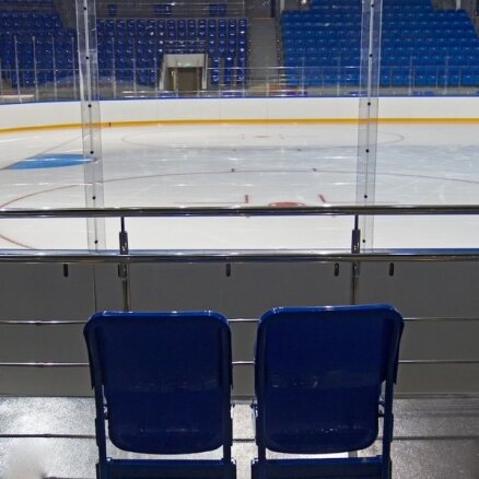 Krievijas hokejisti lielās dārdzības dēļ atsakās no treniņiem Sočos