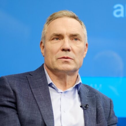 'Netflix' demonstrē seriālu, kurā filmējies Juris Žagars
