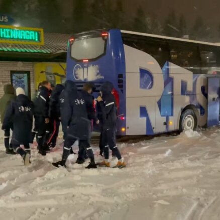 Latvijas čempionvienība RFS ceļā no Helsinkiem iekļūst ceļu satiksmes negadījumā
