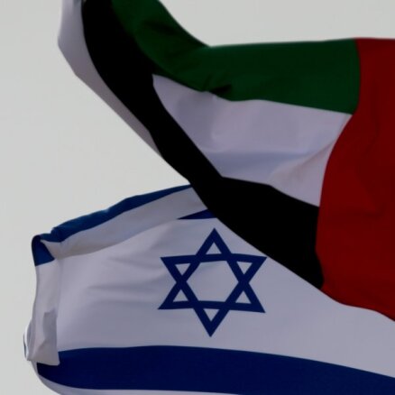 Izraēla paraksta tirdzniecības vienošanos ar Apvienotajiem Arābu Emirātiem