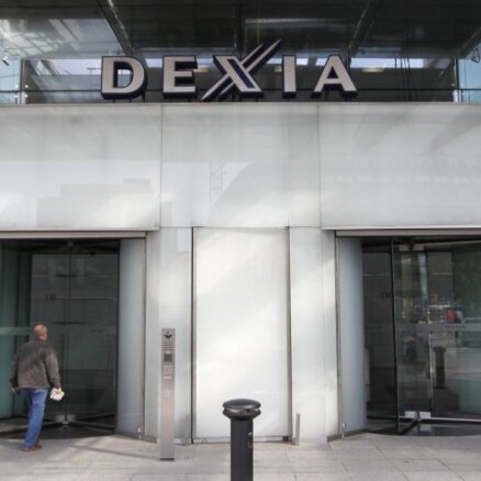 Beļģija , Francija un Luksemburga glābs uz bankrota sliekšņa nonākušo banku 'Dexia'