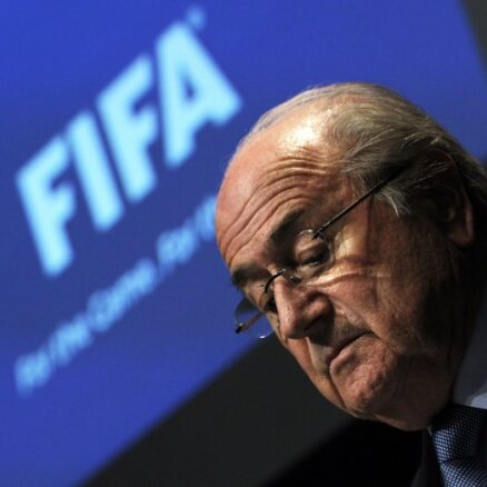 Blaters pārvēlēts FIFA  prezidenta amatā