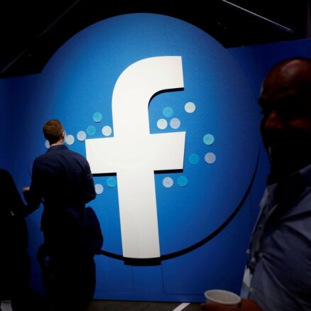 'Facebook' mātesuzņēmuma 'Meta' peļņa trešajā ceturksnī samazinājusies vairāk nekā uz pusi