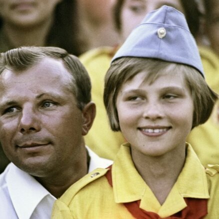Publiskoti unikāli kadri ar Juriju Gagarinu