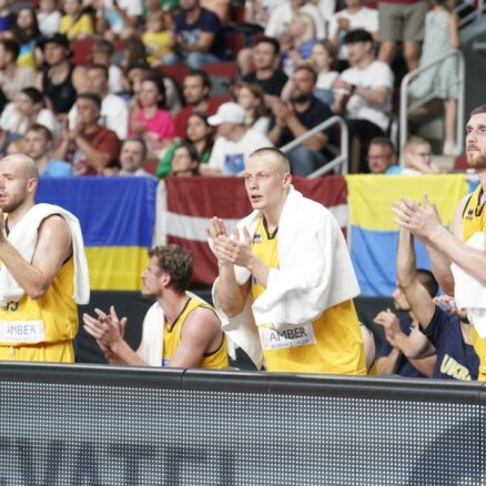 Atbalsta vairāk nekā 100 000 eiro piešķiršanu Ukrainas basketbola izlasei