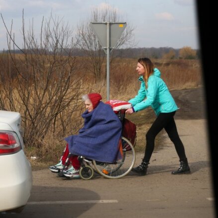 Polijā no Ukrainas ieradušies 115 000 cilvēku