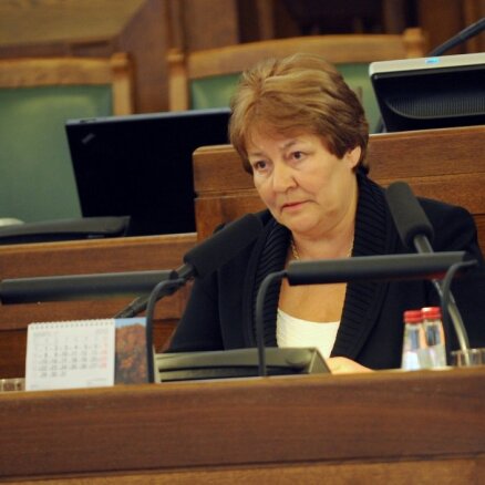 Deputāti Pilsonības  likuma grozījumu pilnveidei veidos apakškomisiju